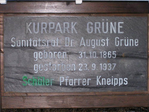 Startpunkt vom Kneippwanderweg war der Dr. Grüne Kurpark